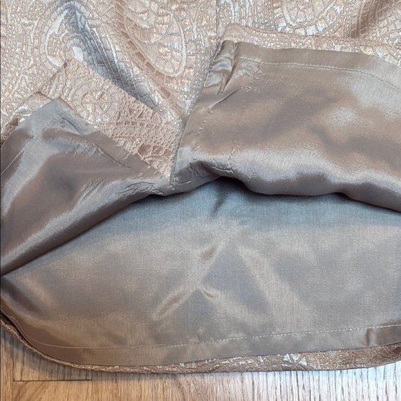 Pencil Skirt Metallic Tan Paisley - Picture 5 of 5